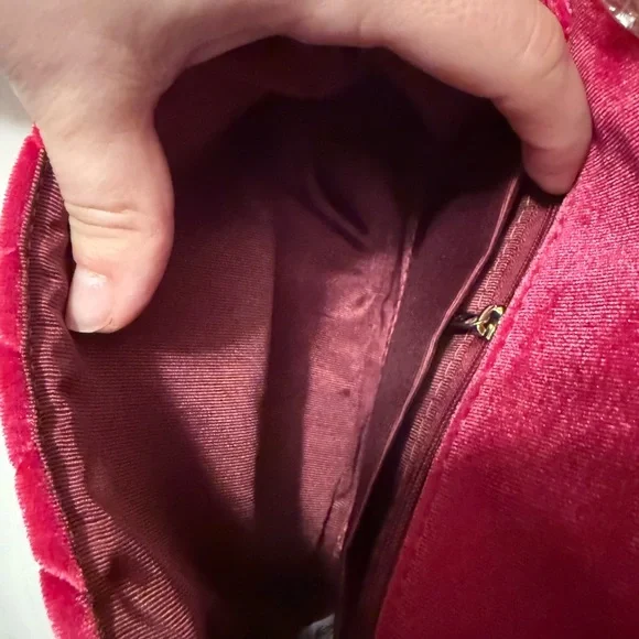 Pink velvet nwt quilted bag purse - Picture 7 of 10